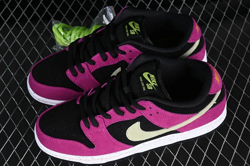 All Categories Nk SB Dunk Series Nk SB Dunk Low Low-top Shoes Nk Dunk SB Low SP Black Rose Red Retro Low-top Casual Sports Skateboard Shoes BQ6817-501